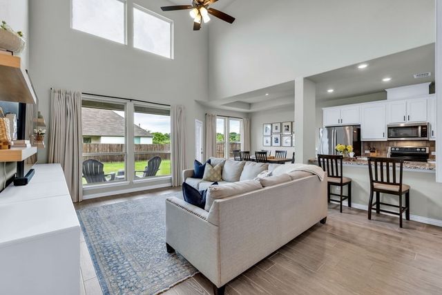 2400 Peebles Lane, Denton, TX 76207