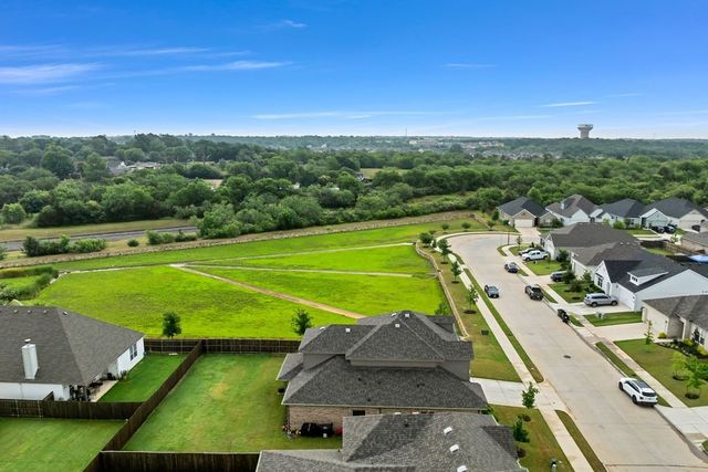 2400 Peebles Lane, Denton, TX 76207