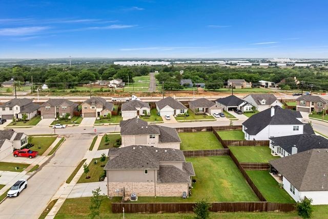 2400 Peebles Lane, Denton, TX 76207