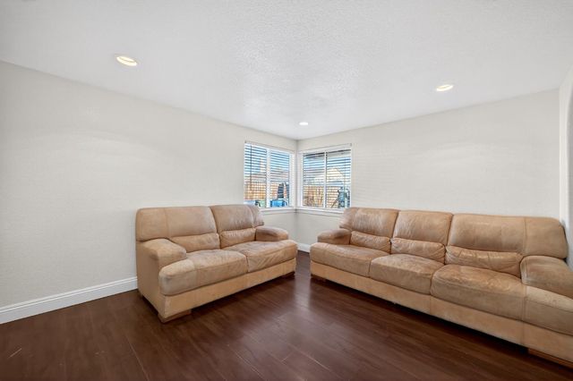 3813 23rd Ave, Sacramento, CA 95820