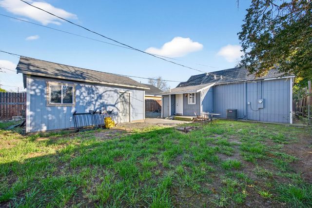 3813 23rd Ave, Sacramento, CA 95820