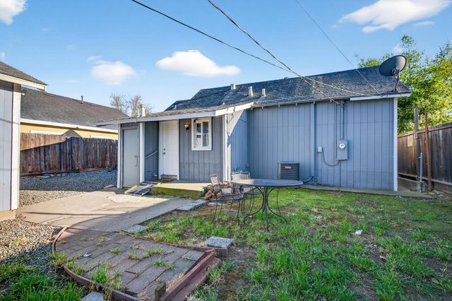 3813 23rd Ave, Sacramento, CA 95820