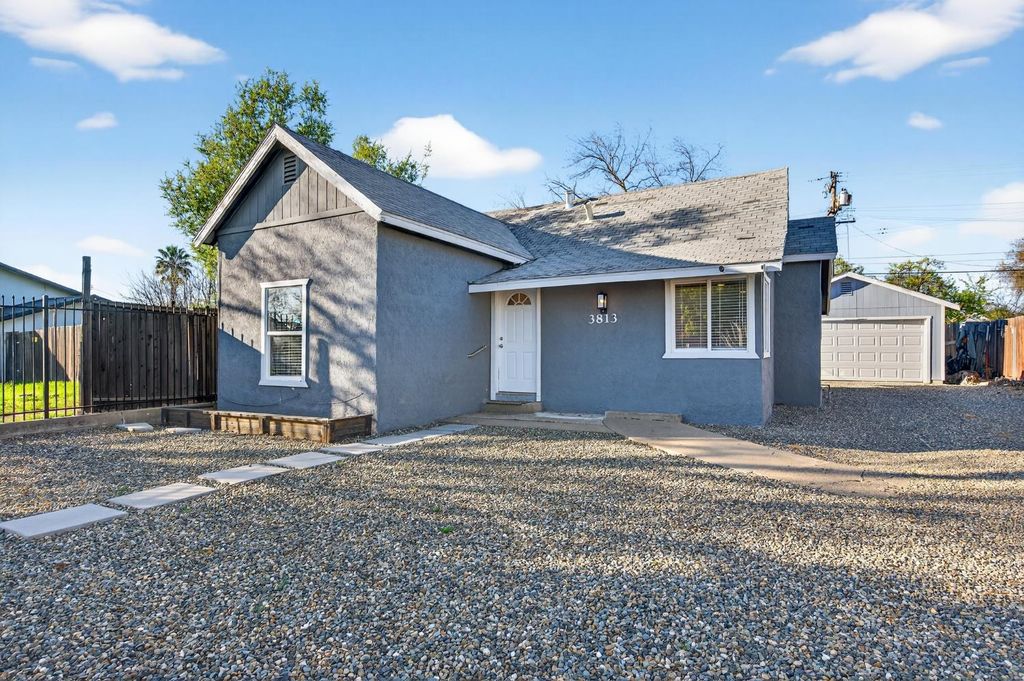 3813 23rd Ave, Sacramento, CA 95820
