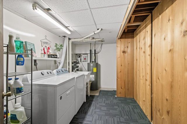 902 Saddle Ridge, Portage, WI 53901