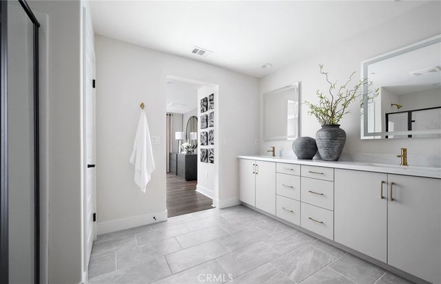 4218 East Flutter Privado, Ontario, CA 91761
