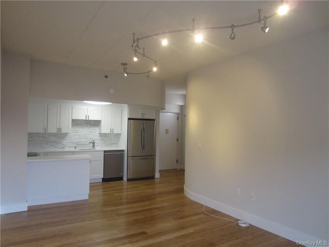 123 Mamaroneck Avenue 111, Mamaroneck, NY 10543