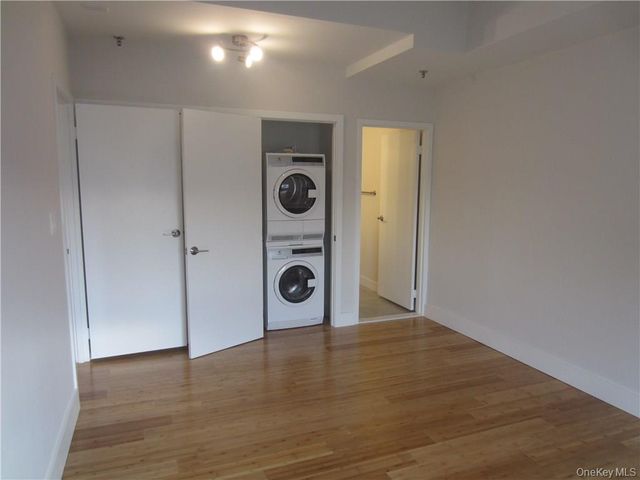 123 Mamaroneck Avenue 111, Mamaroneck, NY 10543