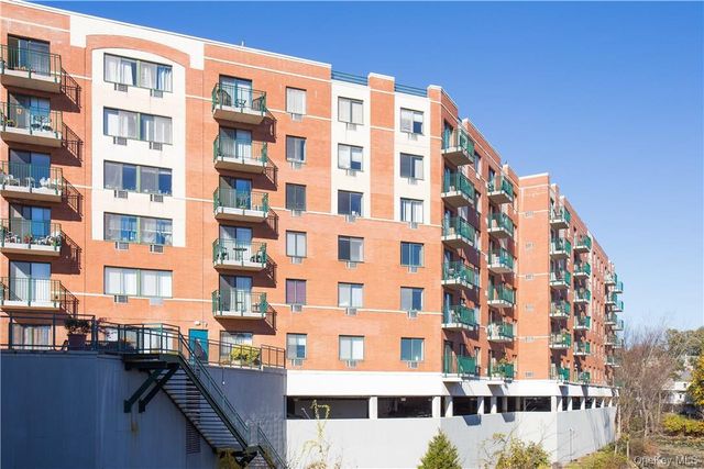 123 Mamaroneck Avenue 111, Mamaroneck, NY 10543