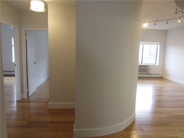 123 Mamaroneck Avenue 111, Mamaroneck, NY 10543