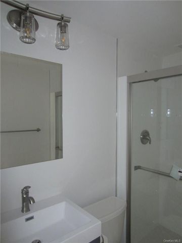 123 Mamaroneck Avenue 111, Mamaroneck, NY 10543