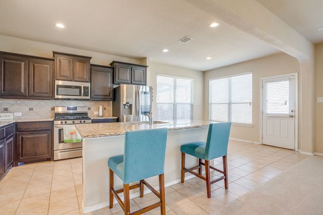 10256 Little Falls Trail, Fort Worth, TX 76177