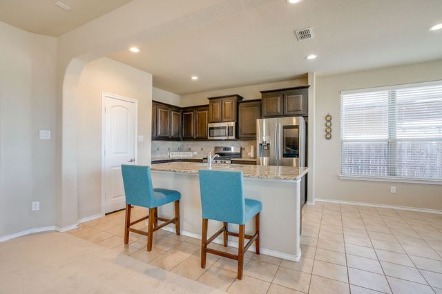 10256 Little Falls Trail, Fort Worth, TX 76177