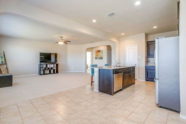 10256 Little Falls Trail, Fort Worth, TX 76177