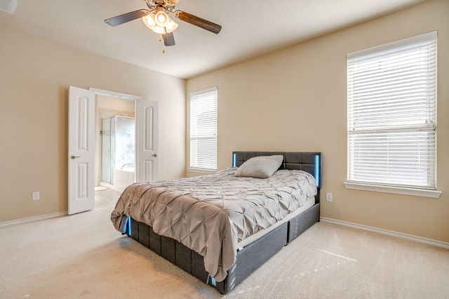 10256 Little Falls Trail, Fort Worth, TX 76177