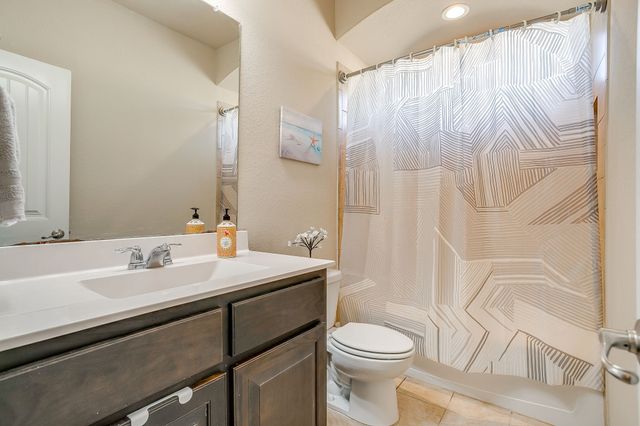 10256 Little Falls Trail, Fort Worth, TX 76177