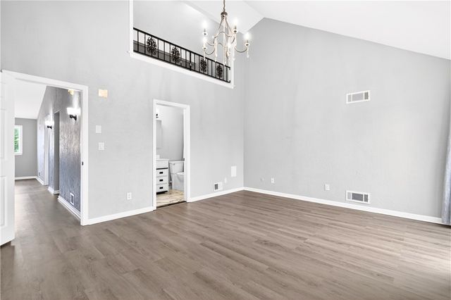 802 Casa Vita Dr, Hempfield Twp, PA 15601