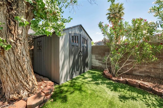 132 Wynntry Drive, Henderson, NV 89074