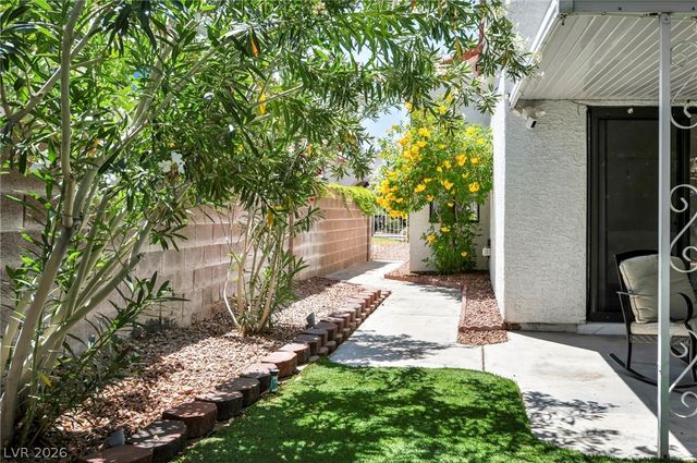 132 Wynntry Drive, Henderson, NV 89074