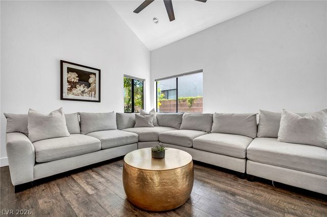 132 Wynntry Drive, Henderson, NV 89074