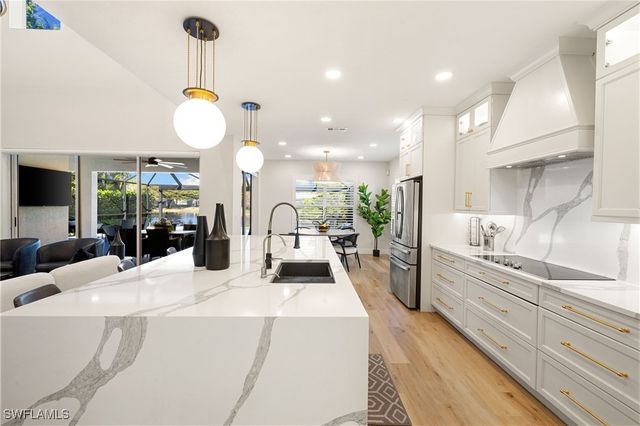 6968 Burnt Sienna CIR, Naples, FL 34109