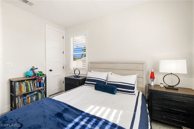 6968 Burnt Sienna CIR, Naples, FL 34109