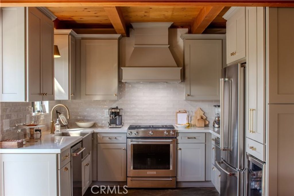 1007 White Mountain Drive, Other - See Remarks, CA 92314