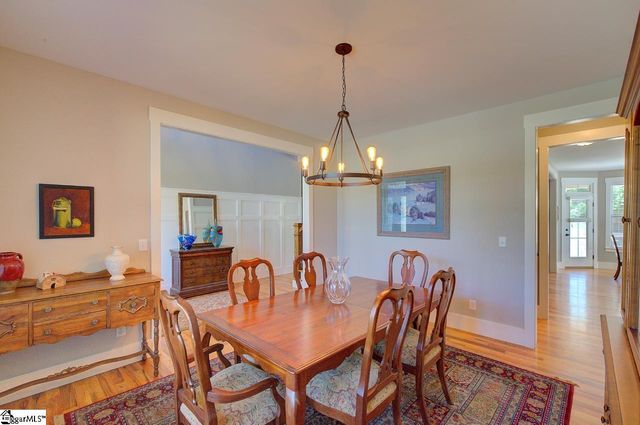 10 Hunters Landing Drive, Greer, SC 29651
