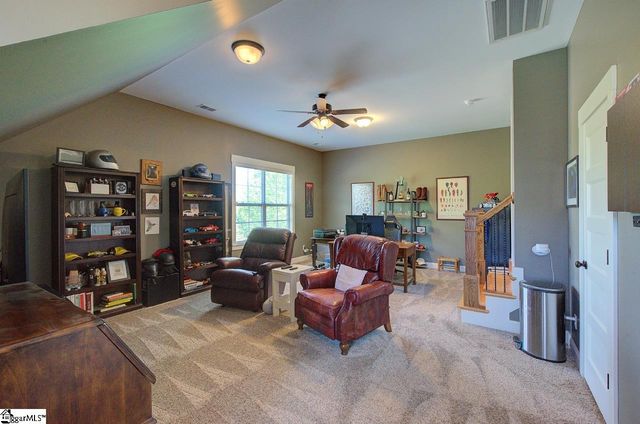 10 Hunters Landing Drive, Greer, SC 29651