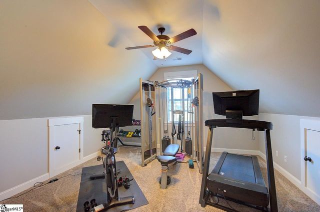10 Hunters Landing Drive, Greer, SC 29651