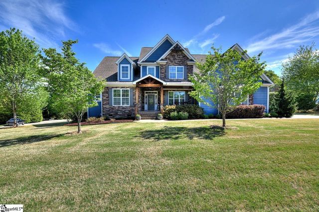 10 Hunters Landing Drive, Greer, SC 29651