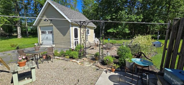 1228 Sherwood Avenue, North Tonawanda, NY 14120