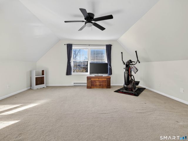 1877 Middletown Avenue, North Branford, CT 06472