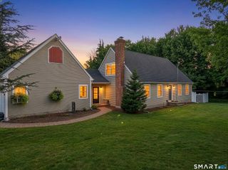 1877 Middletown Avenue, North Branford, CT 06472