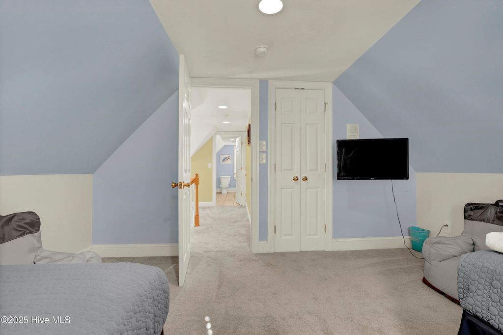 Image 27 of property listing at 4 Sailview Drive, Sneads Ferry, NC 28460