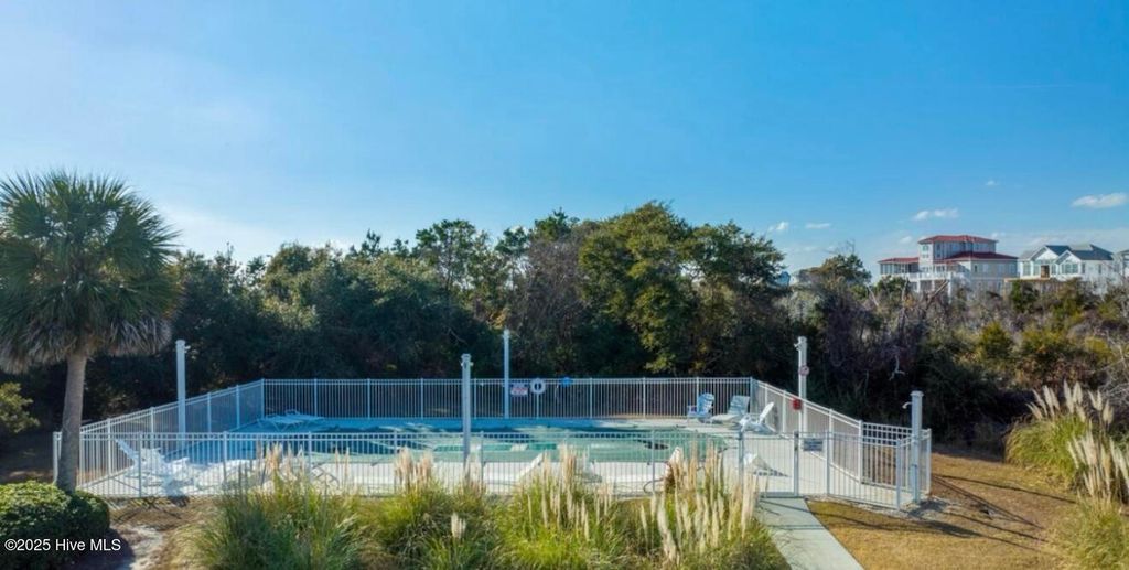 Image 37 of property listing at 4 Sailview Drive, Sneads Ferry, NC 28460