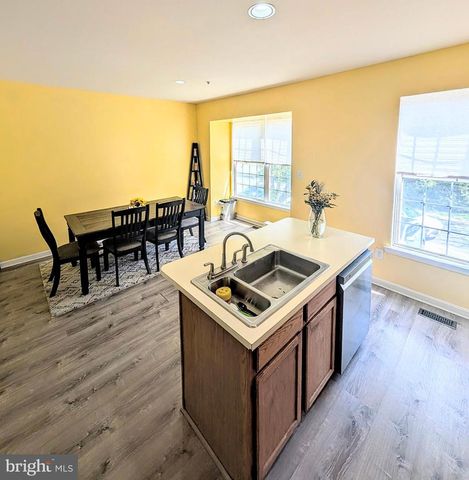 7834 YANKEE HARBOR DR, Montgomery Village, MD 20886