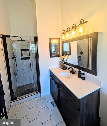 7834 YANKEE HARBOR DR, Montgomery Village, MD 20886