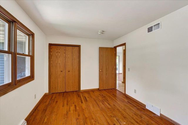 1 Georgetown Drive, Madison, WI 53719