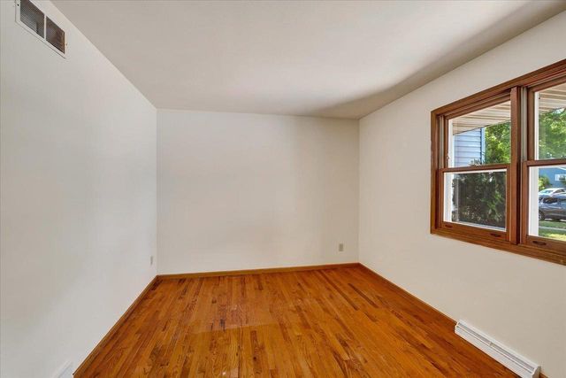 1 Georgetown Drive, Madison, WI 53719