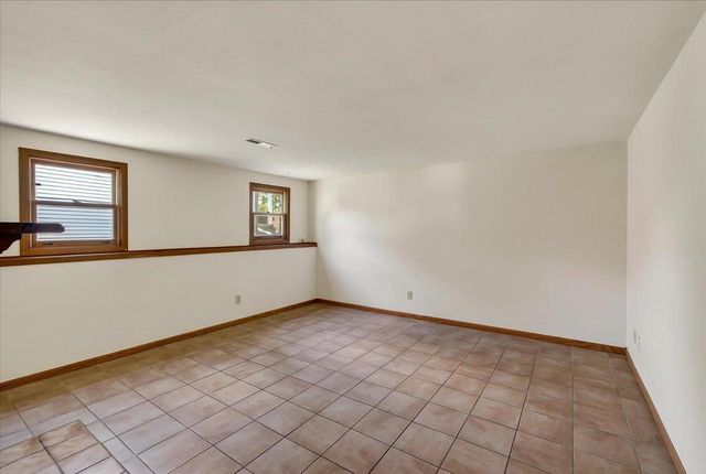 1 Georgetown Drive, Madison, WI 53719