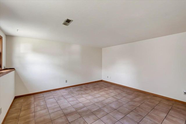 1 Georgetown Drive, Madison, WI 53719