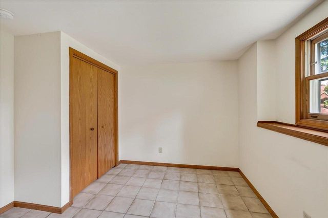 1 Georgetown Drive, Madison, WI 53719