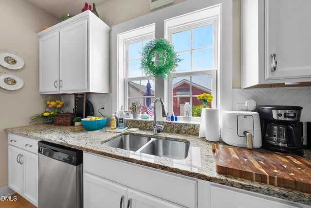 1985 Big Falls, Wendell, NC 27591