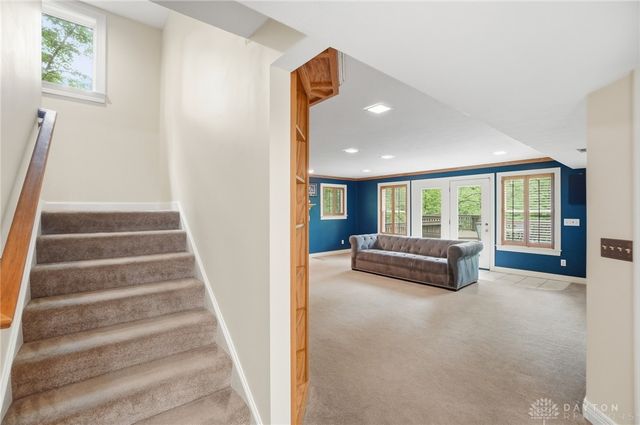 2570 River Bend Drive, Sugarcreek Twp, OH 45370