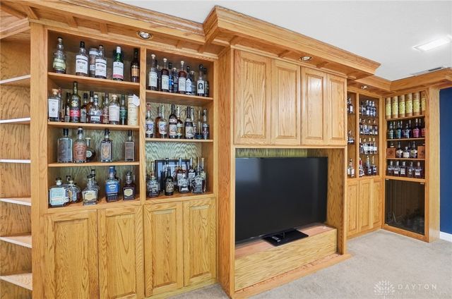 2570 River Bend Drive, Sugarcreek Twp, OH 45370