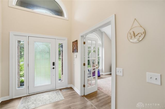 2570 River Bend Drive, Sugarcreek Twp, OH 45370