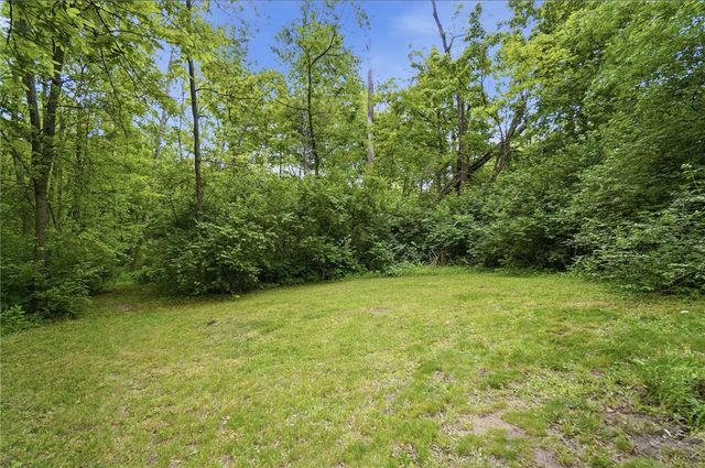 2570 River Bend Drive, Sugarcreek Twp, OH 45370