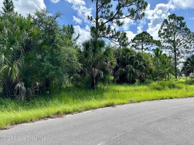 101 Lafleur Street SW, Palm Bay, FL 32908