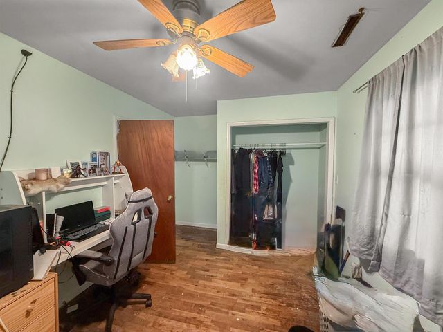 4291 SW Prairie Creek Rd, Benton, KS 67017