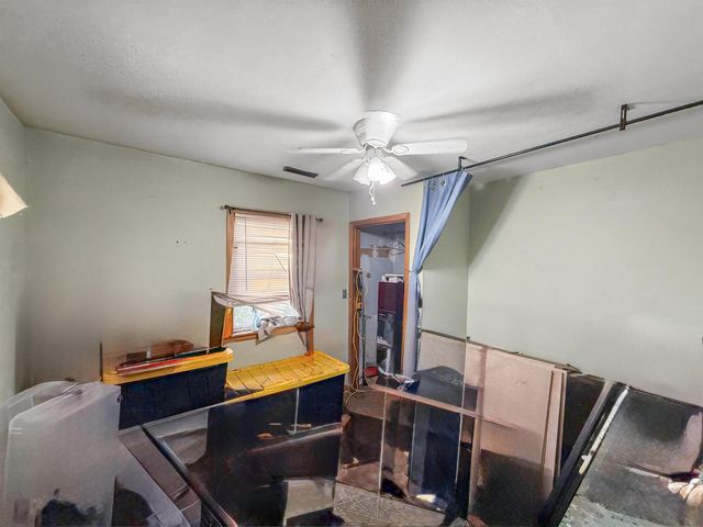 4291 SW Prairie Creek Rd, Benton, KS 67017